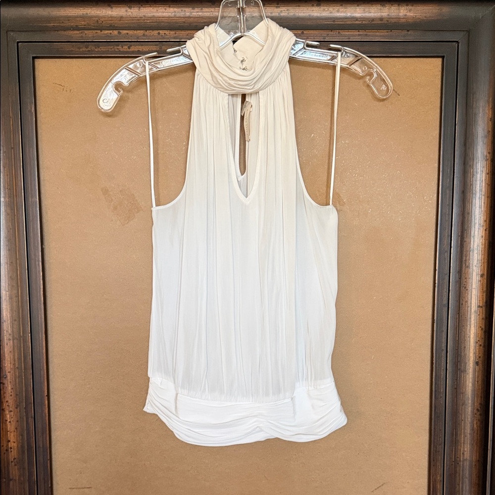 Elegant White Sleeveless Top